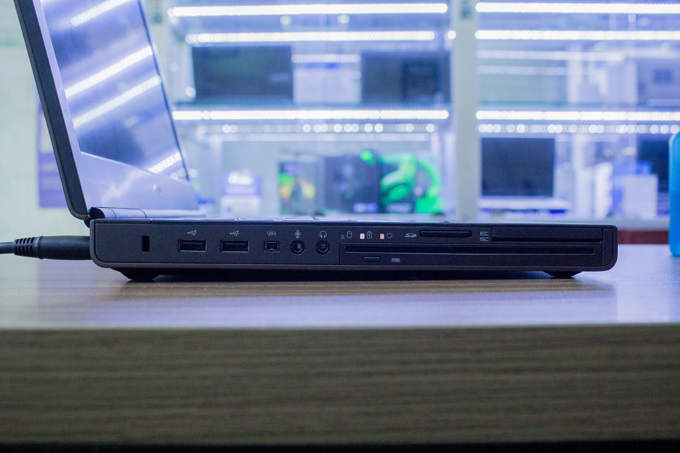 laptop-dell-precision-m4700-2.jpg