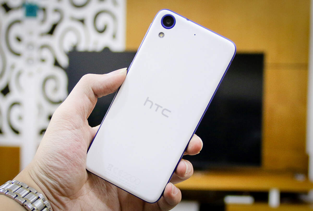 HTC-Desire-628-Hands-On-Image-HD-5-newst8.jpg