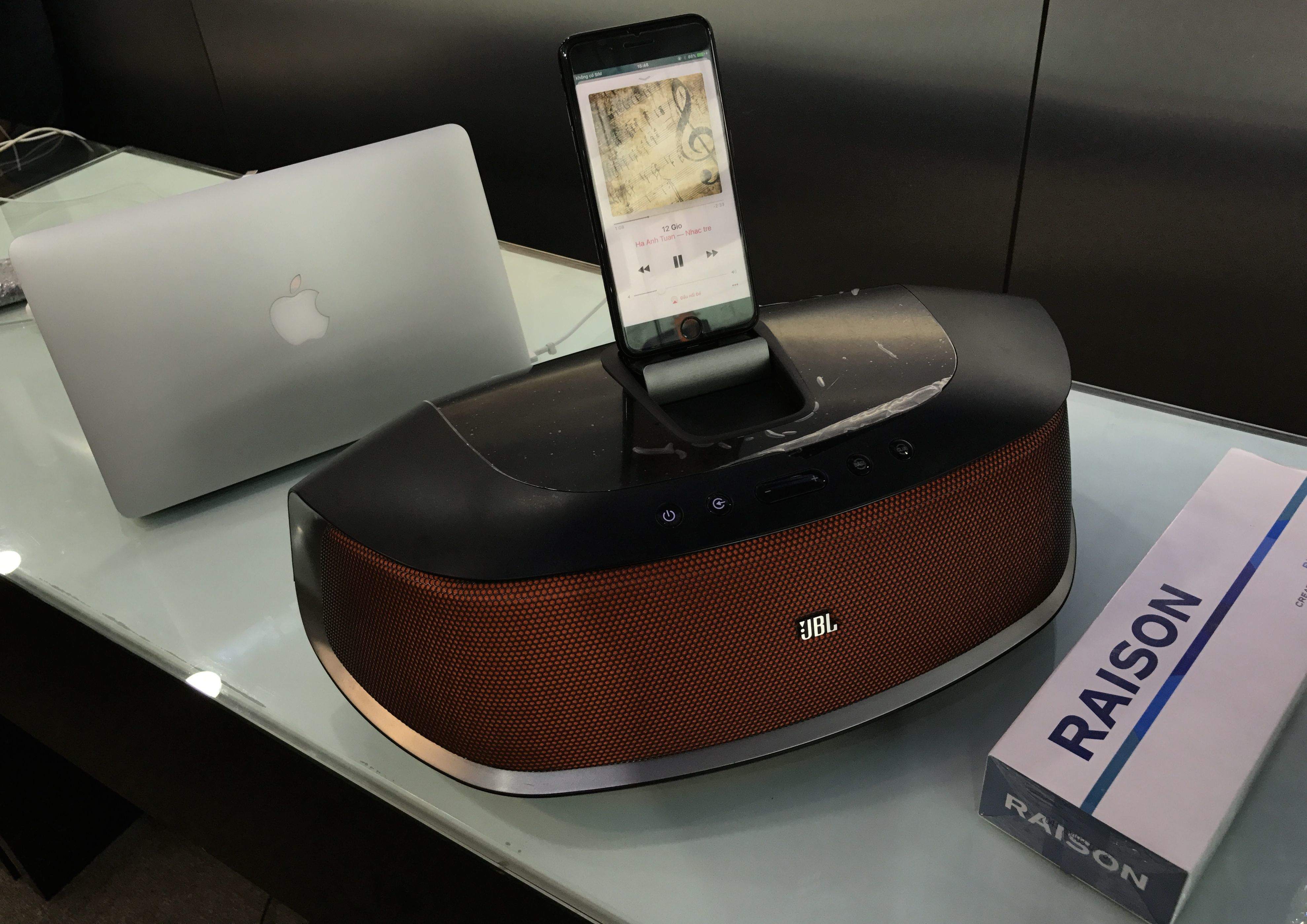 Bán vài cái loa JBL Onbeat Rumble - 4.600.000đ | Nhật tảo