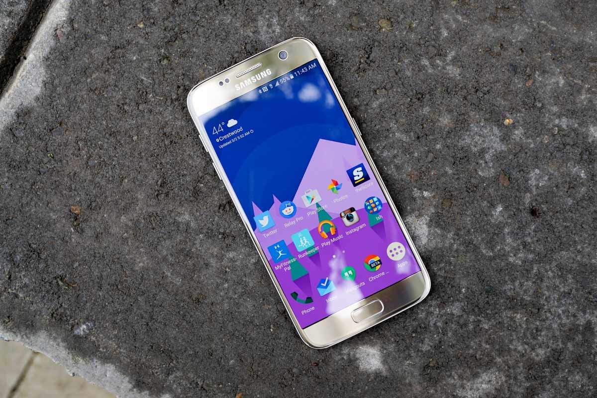 samsung-galaxy-s7-gold.jpg
