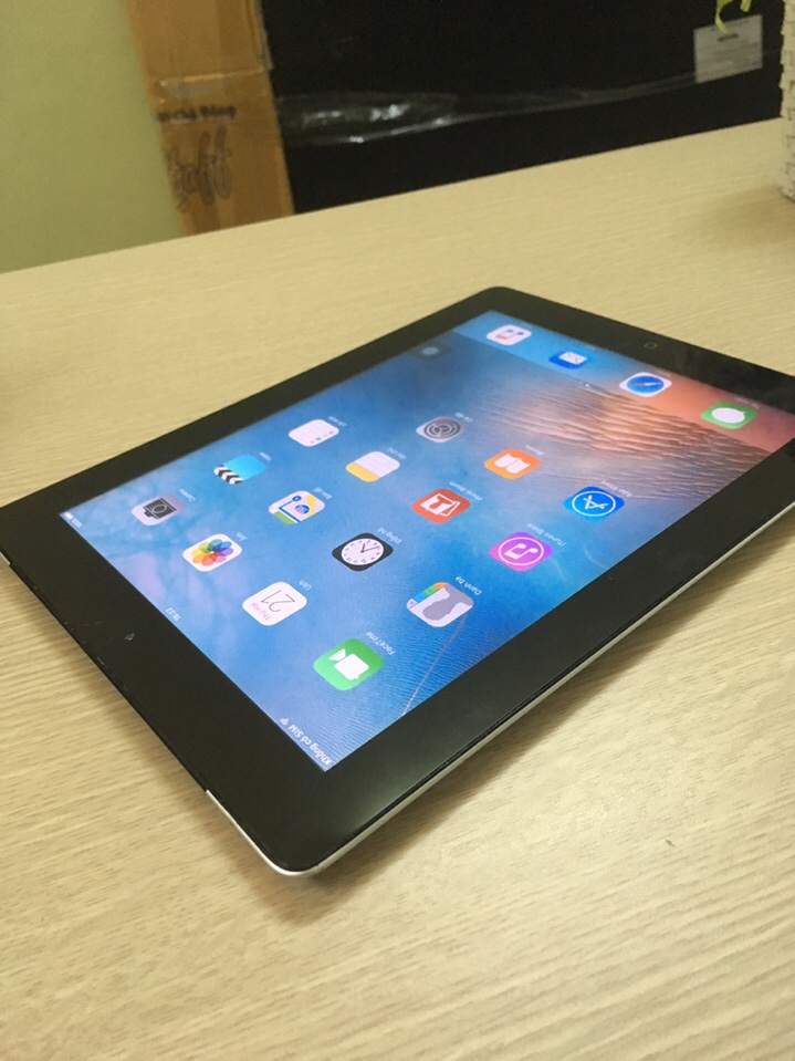 z747669420145_a4ee4d3b82329825081523b78bf48f73.jpg