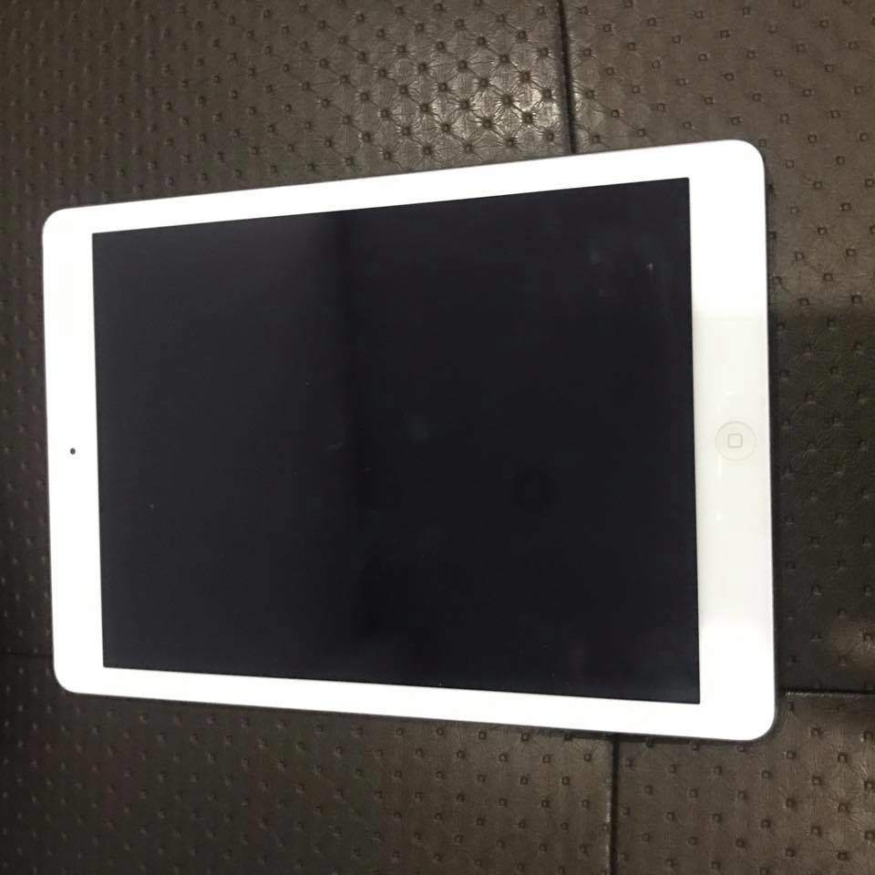 17264373_1133042820157800_2160837096847683793_n.jpg