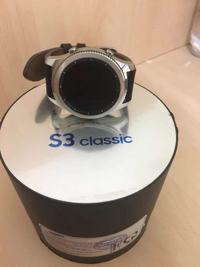 8769375_S__22945794.jpg