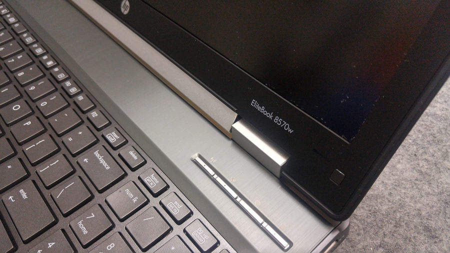 8570w_laptoptoanthanh_07.jpg