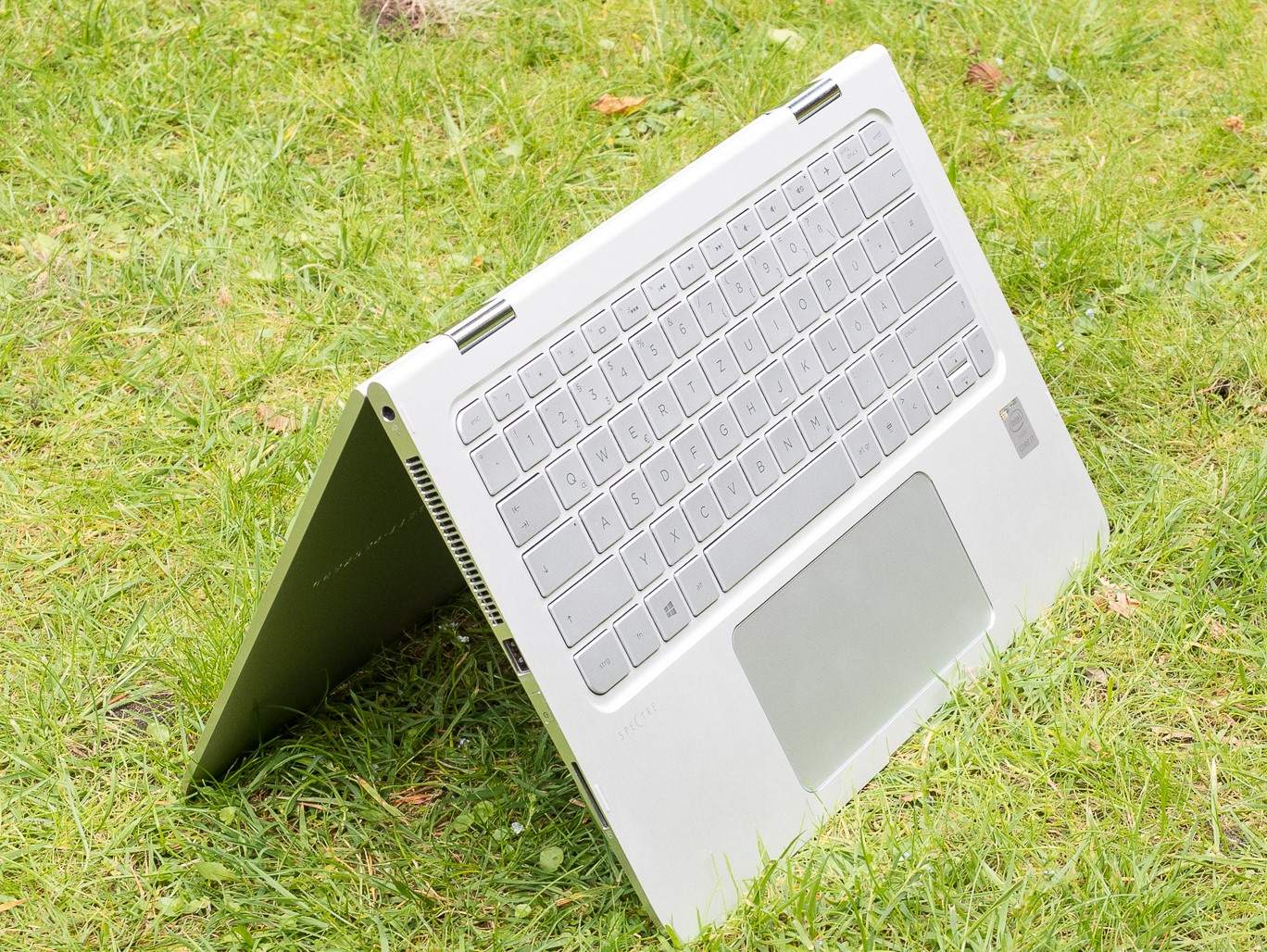 HP_Spectre_13_x360_08_von_23.jpg