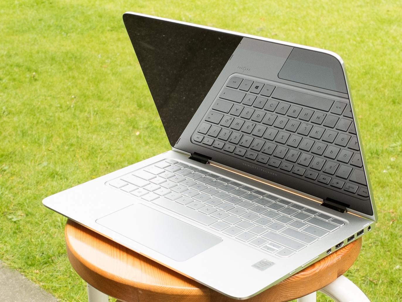 HP_Spectre_13_x360_09_von_23.jpg