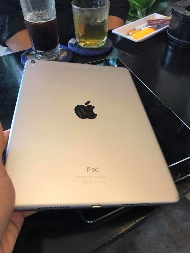 22281563_2024646207766955_4381890253408998396_n.jpg