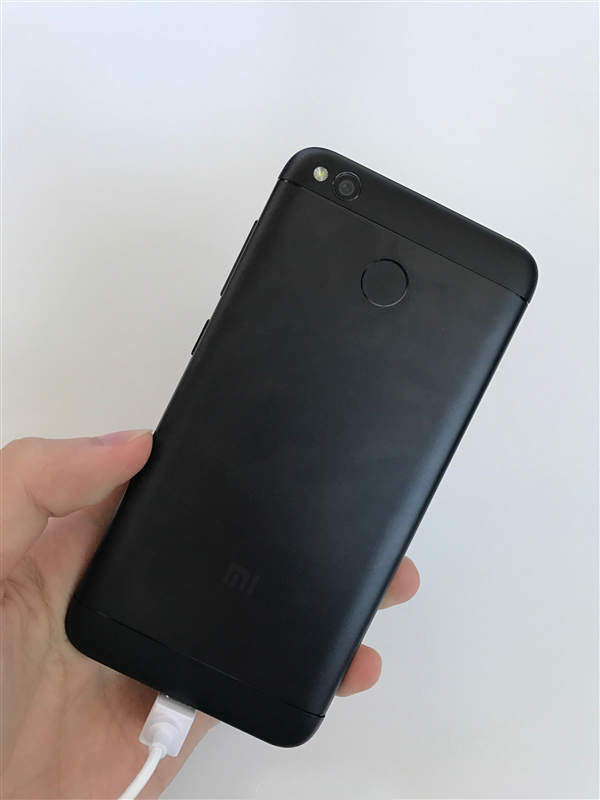 13-57-33-xiaomi-redmi-4x-black-1_600x800.jpg
