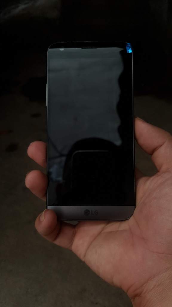 lg g5 den.jpg