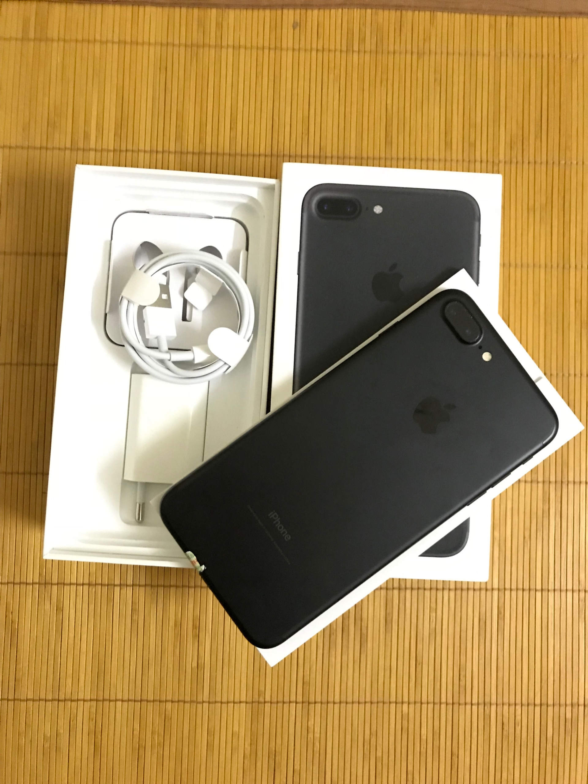 z811222375107_99b988ca3d46796daf889edce874ff9e.jpg