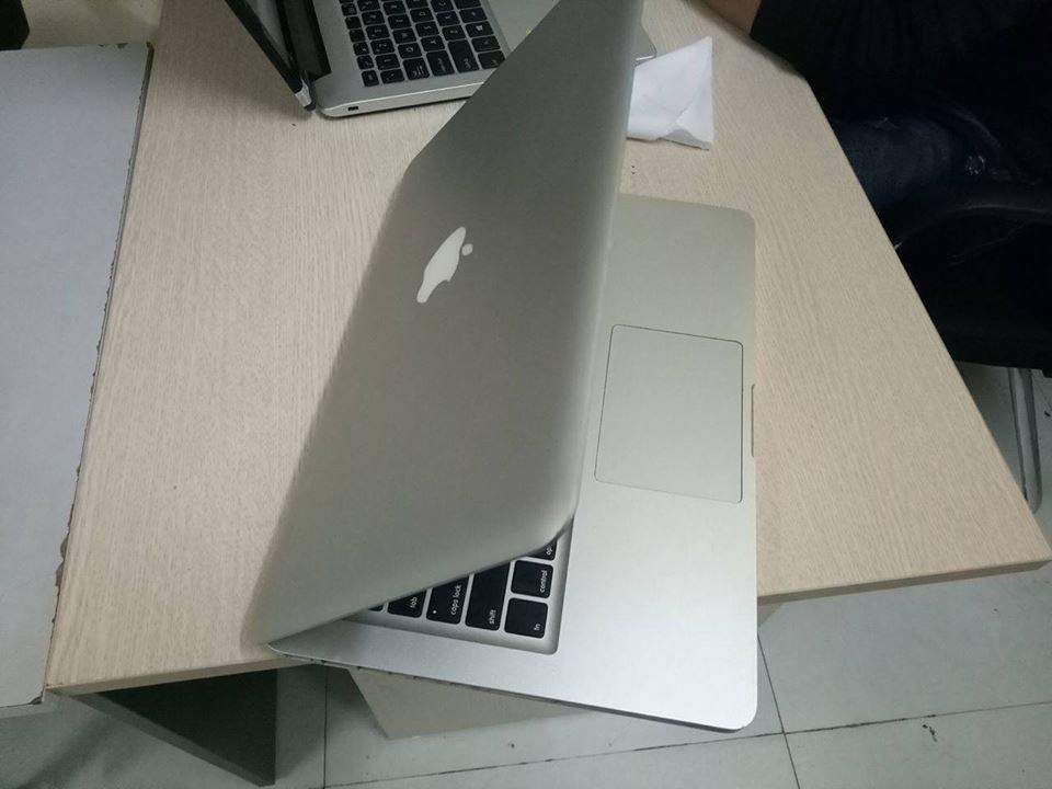 24171587_853913614778497_108959581_n.jpg
