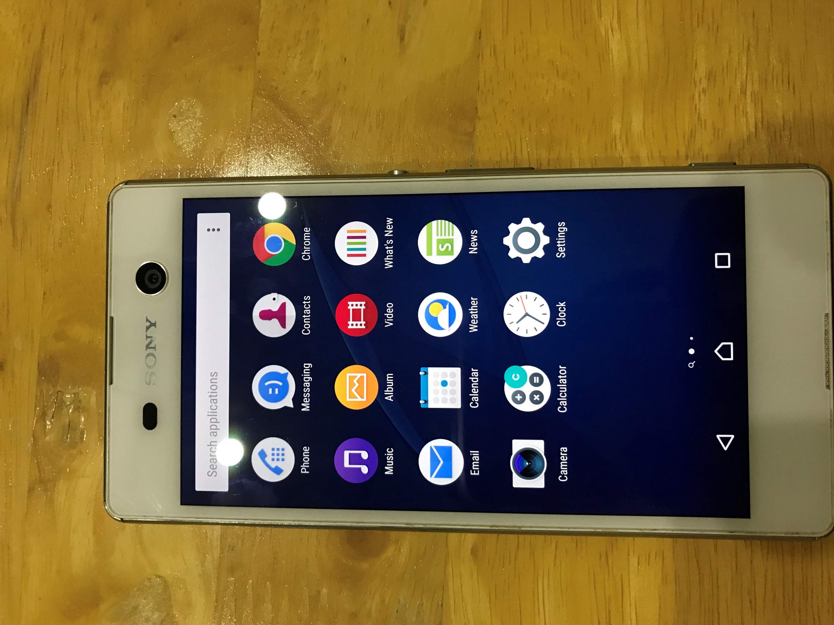 Xperia M5.jpg