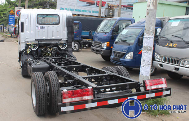 xe-tai-jac-2t35-thung-4m3.jpg