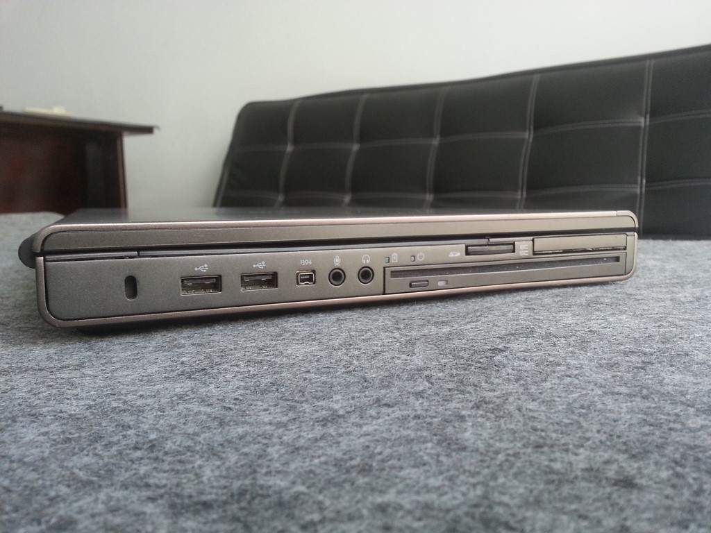 laptop-workstation-dell-m4600-may-tram-di-dong-core-i7-2670qm-cu-gia-re-4.jpg