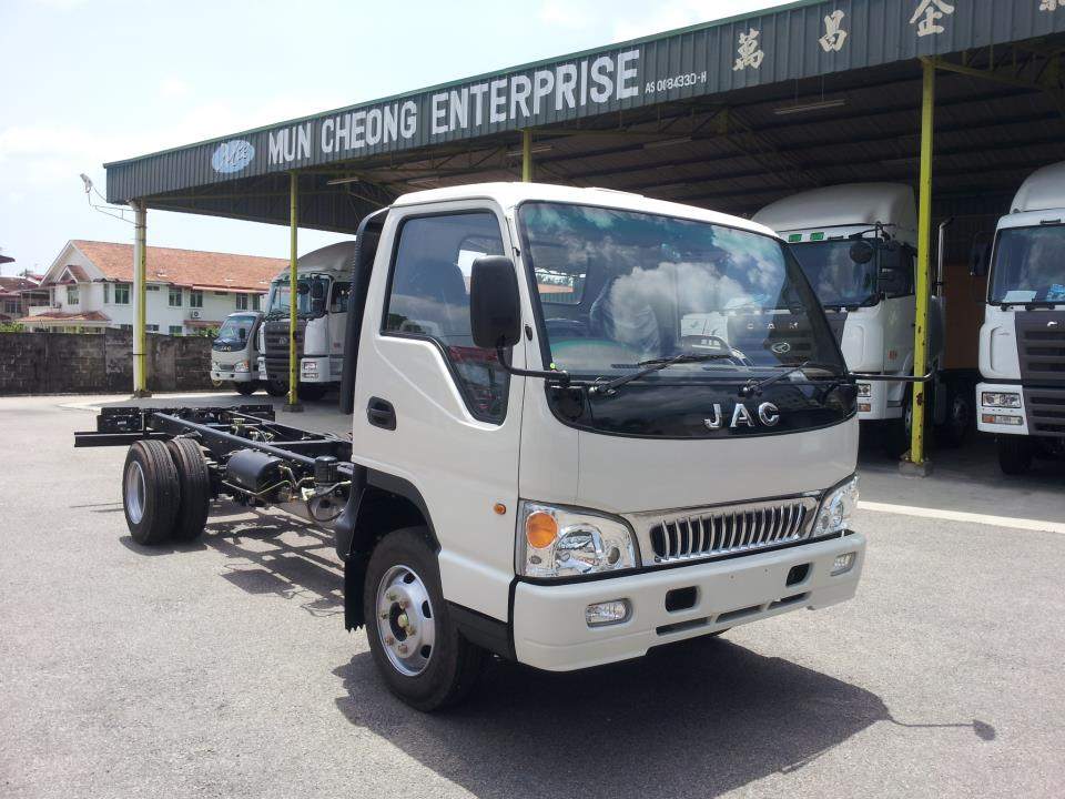 xe tải jac 2t4(1).jpg