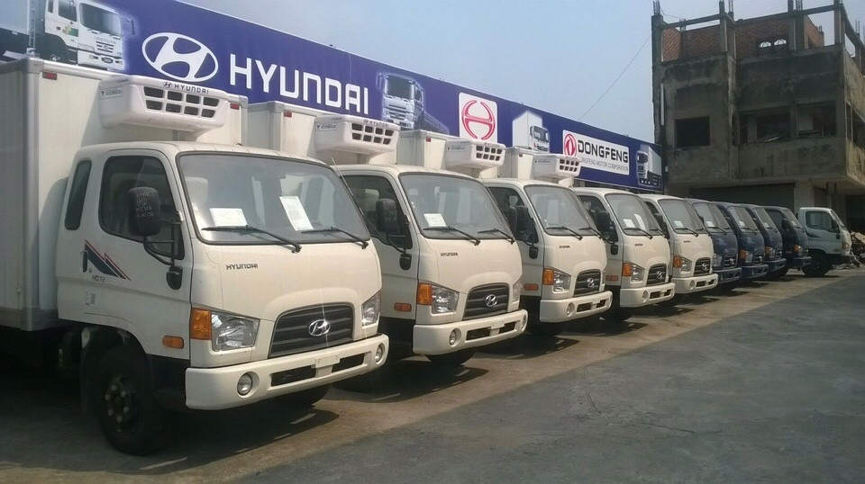 xe-tai-hd-72-thung-dong-lanh-hyundai-3-5-tan.jpg