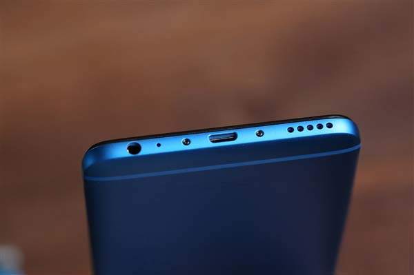 Meizu-M6-Note-20.jpg