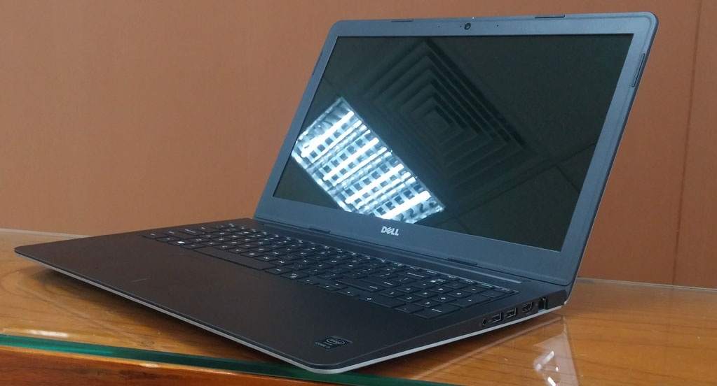 dell-5547-83.jpg