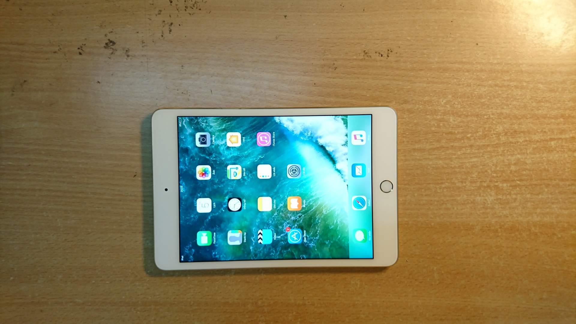 I2 (Copy).JPG
