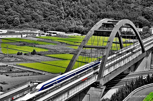 japan_JR_maglev_train_avatar.jpg