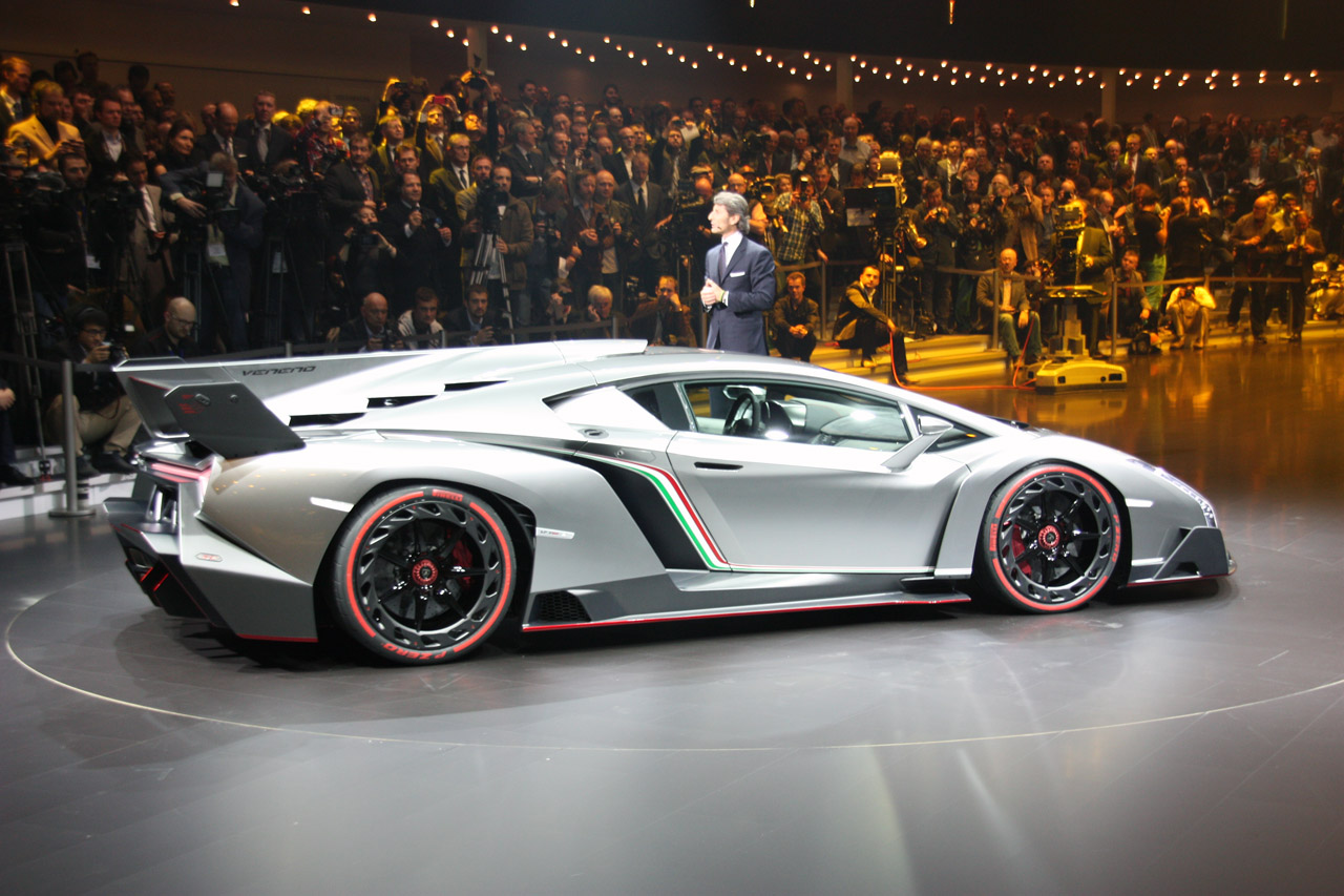 GMS 2013] Lamborghini giới thiệu Veneno kỷ niệm 50 thành lập