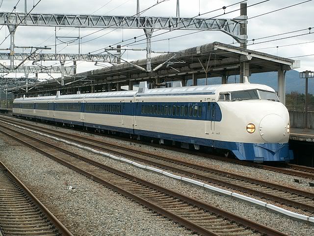 Shinkansen2.jpg