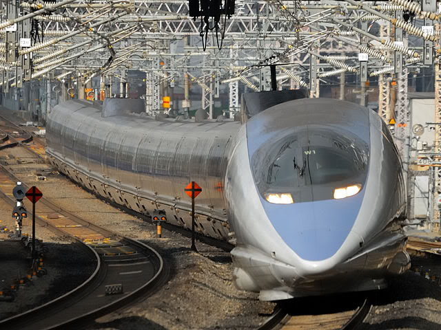 Shinkansen12.jpg