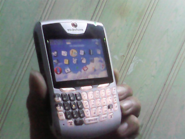 black berry 8707.jpg