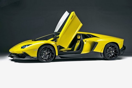 Lamborghini-Aventador-LP-720-4-50-Anniversario-9.jpg