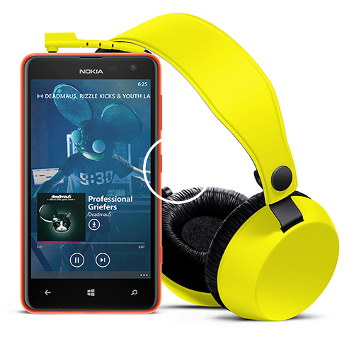 1-nokia_lumia-625_yellow_with_boom-500.jpg