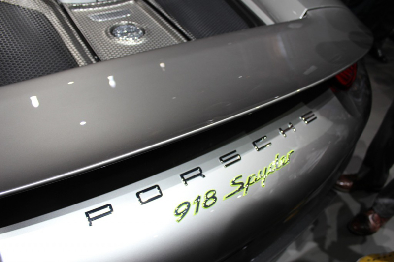 Porsche-918-Spyder-10.jpg