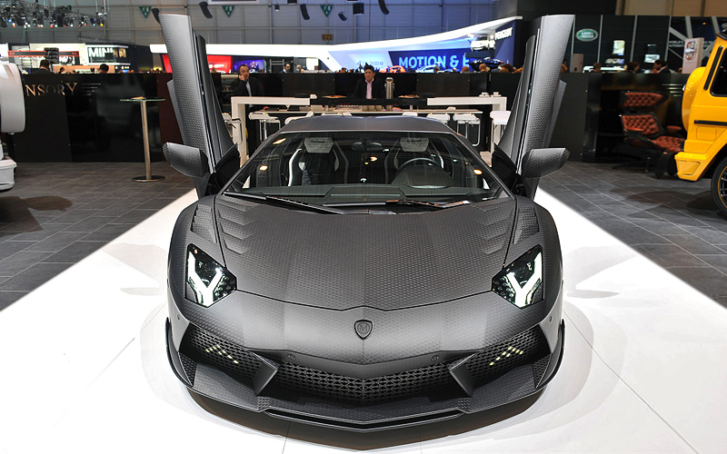 2013-lamborghini-aventador-lp1250-4-mansory-carbonado-9.jpg