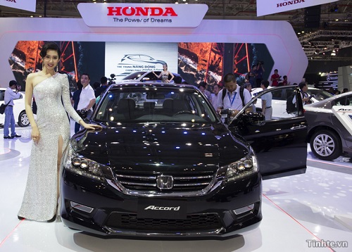 Honda-Accord-2014.jpg