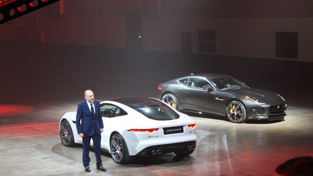 2015-jaguar-f-type-coupe-2013-los-angeles-auto-show_100446924_l.jpg