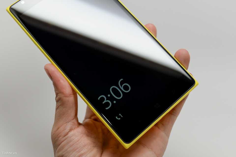 Nhìn lại Nokia Lumia 1020: Biểu tượng thời hoàng kim của Windows Phone