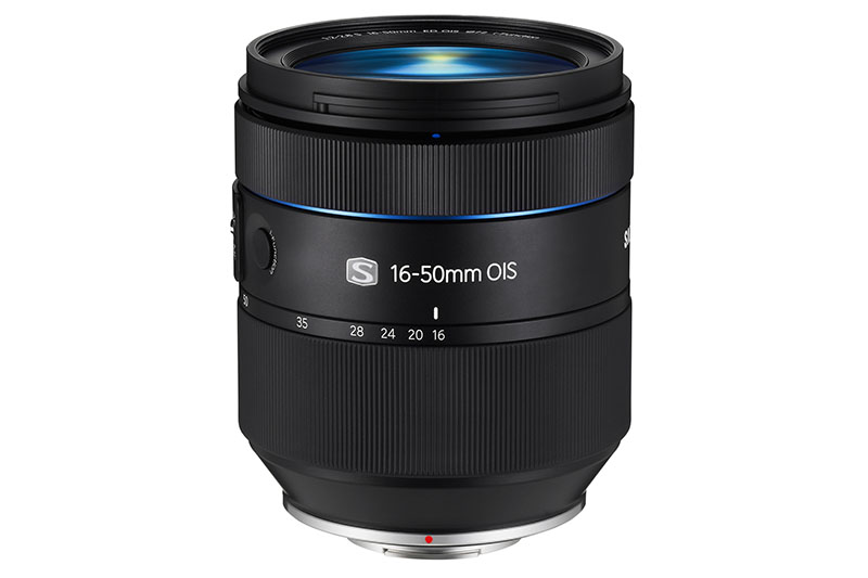 tinhte_Samsung_16-50mm F2-2.8 S ED OIS Lens 1.jpg