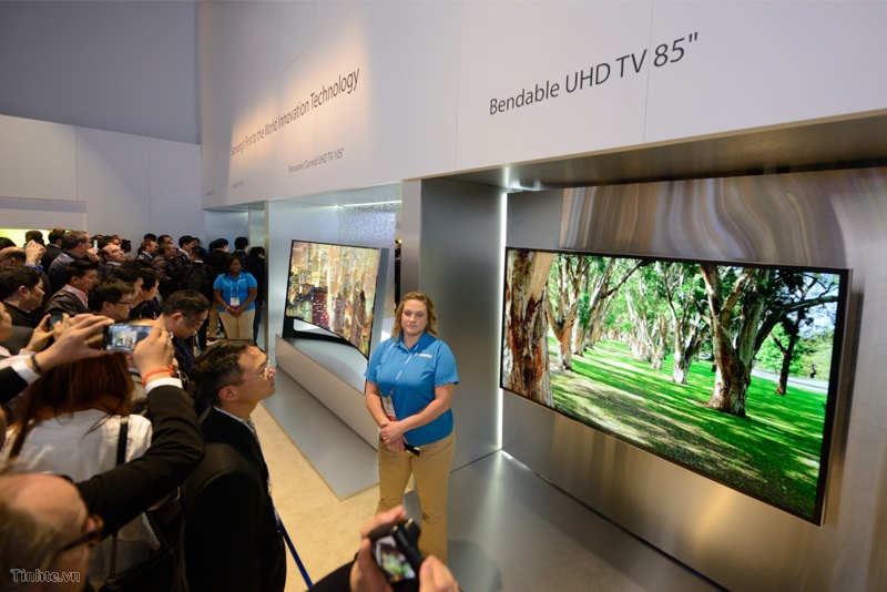 Samsung_TV_CES_2014-2.jpg