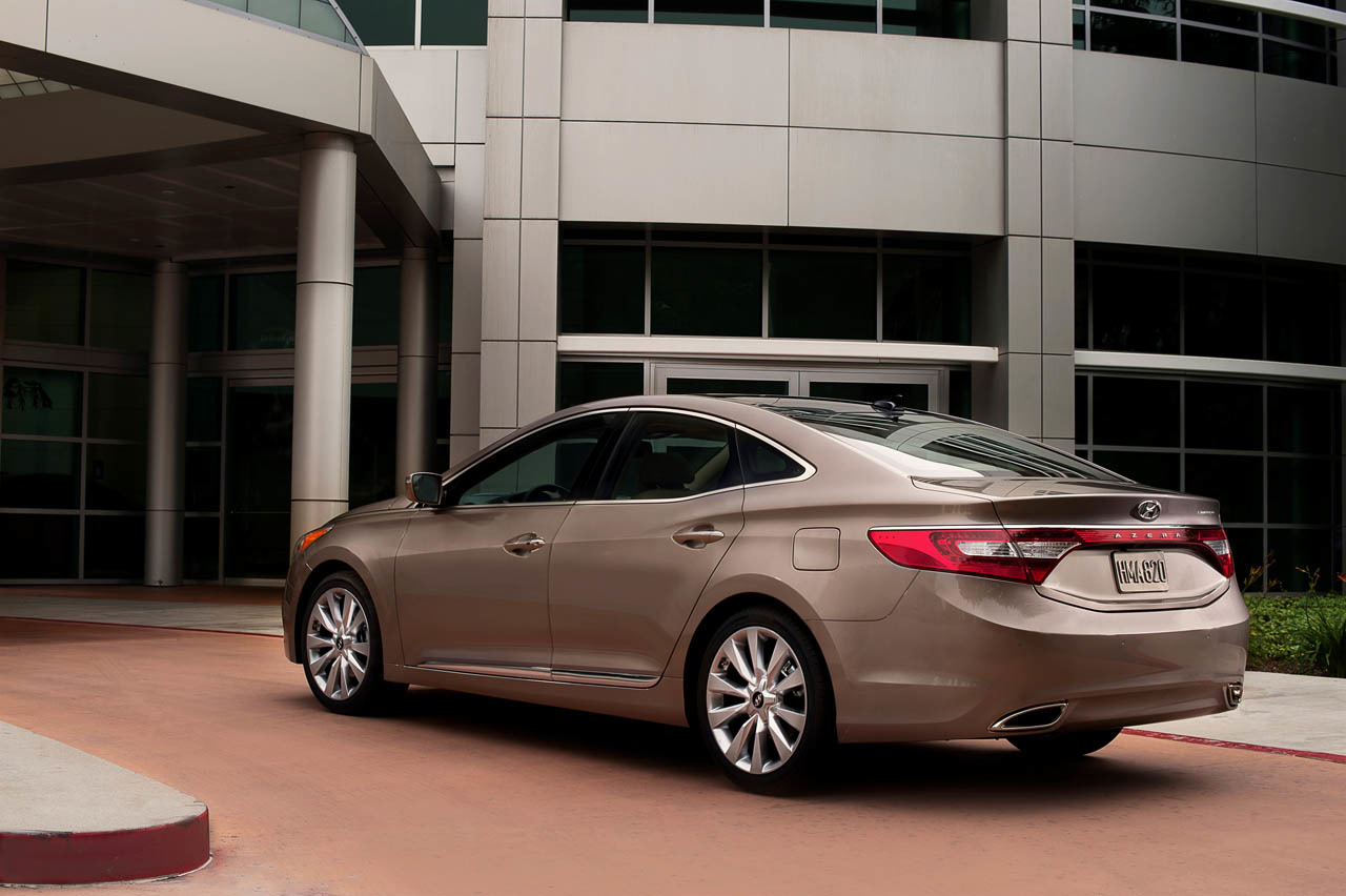 10-hyundai-azera-2014.jpg