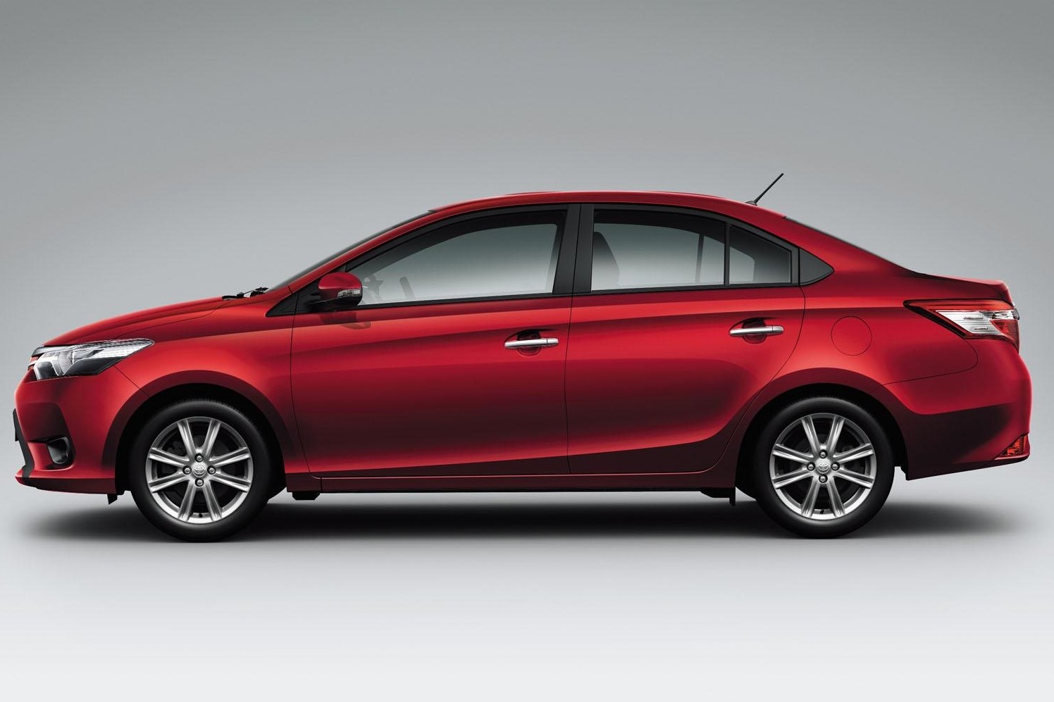 toyota-vios-2014-08.jpg