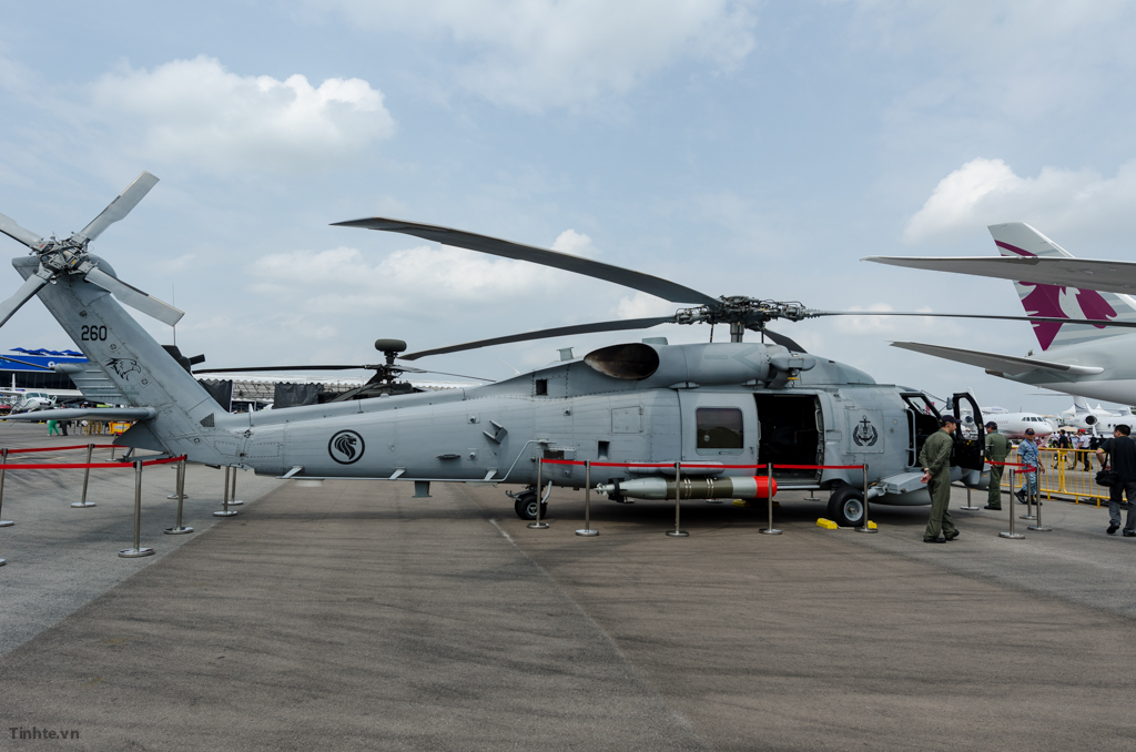 tinhte.vn-Sikorsky-S-70B-Seahawk.jpg