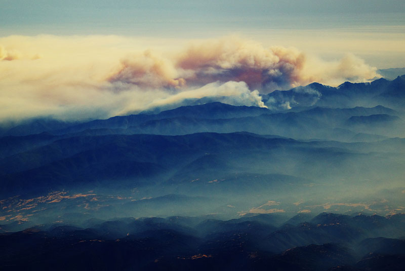 forest-fire-from-an-airplane-big-sur-california.jpg