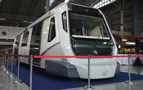 Front-view-of-the-mock-MRT-train-i.jpg