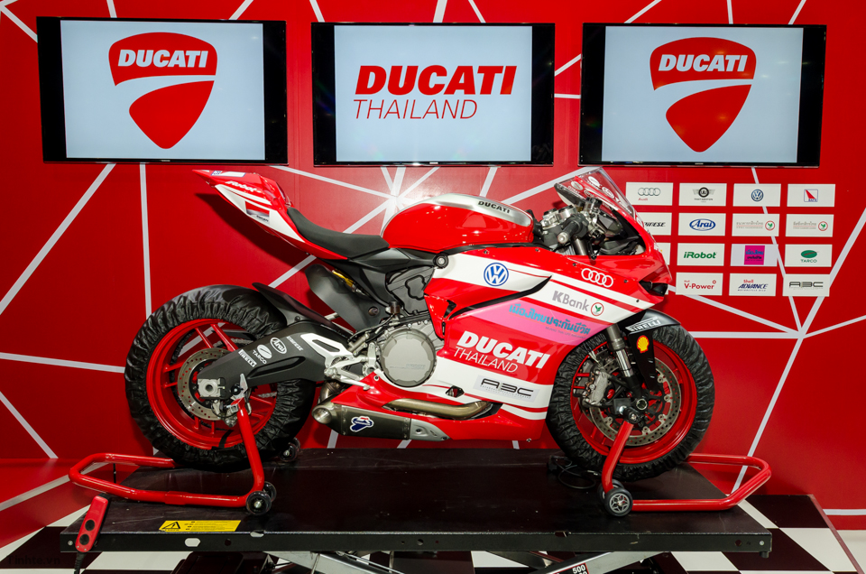 tinhte.vn-bms-ducati-2.jpg