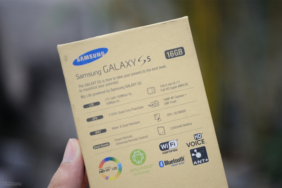 Galaxy_S5_Gold-2.jpg