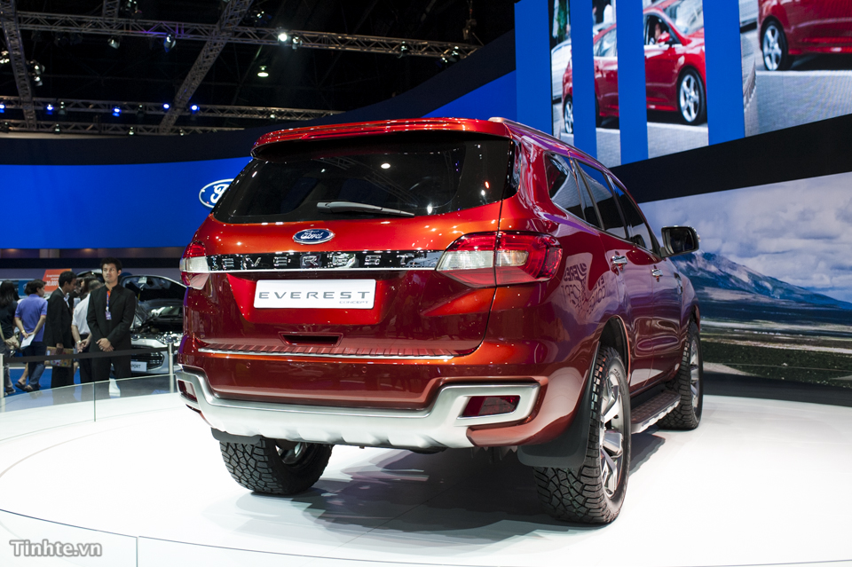 BMS2014_Ford_Everest_Concept_Tinhte.vn-8.jpg