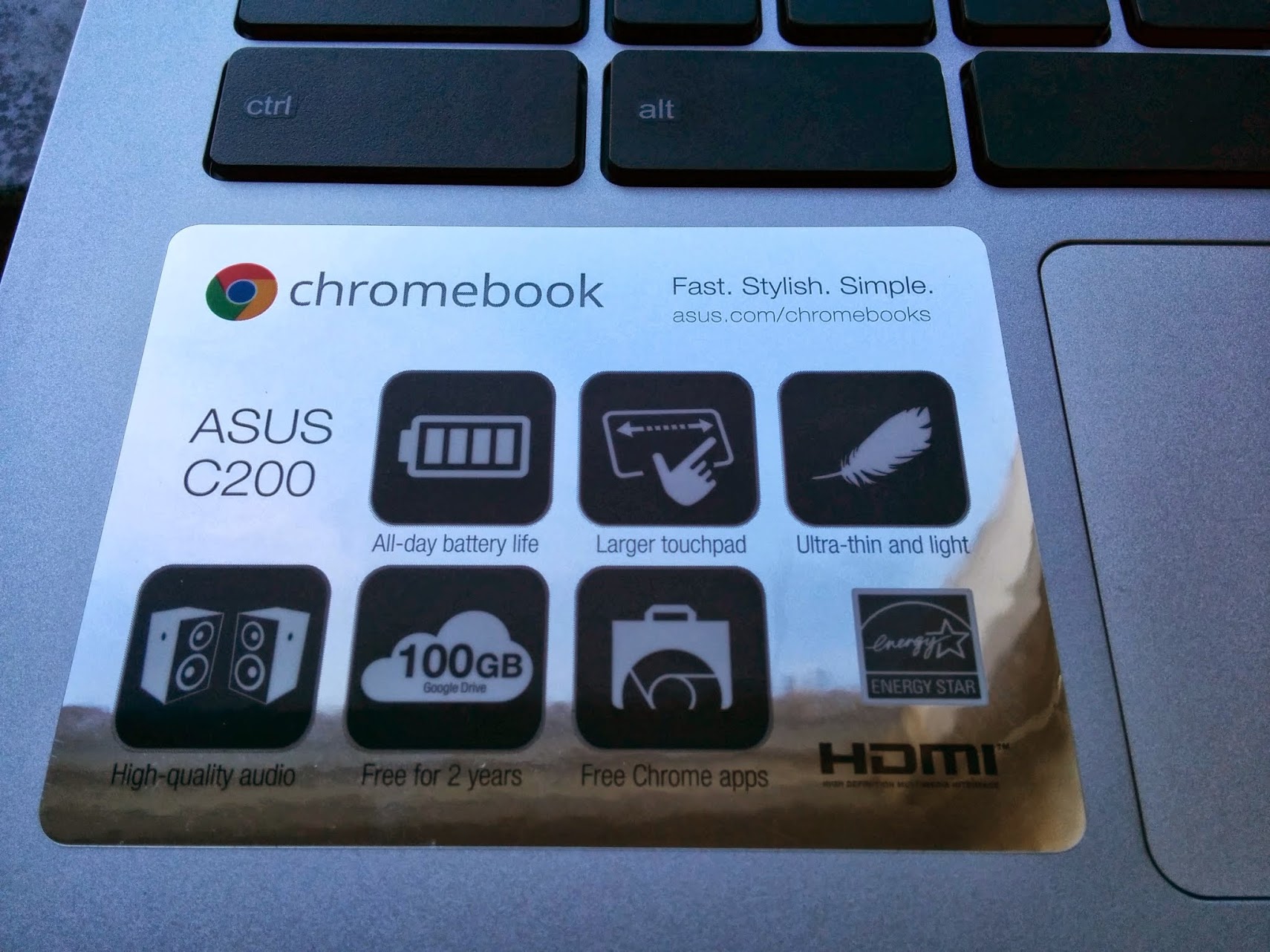 Asus_Chromebook_C200_4.jpg