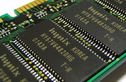 Hynix-memory-chips.jpg