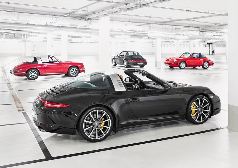 Porsche-911_Targa_2015_800x600_wallpaper_1a.jpg