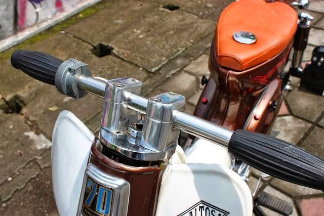 cub gù tay thẳng.jpg