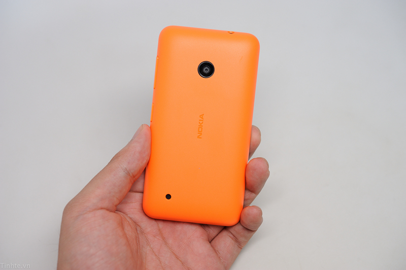 Nokia_Lumia_530-7.jpg